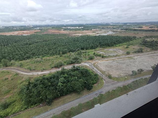 Grand Medini 1