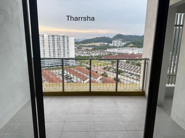 Residensi Topaz 1