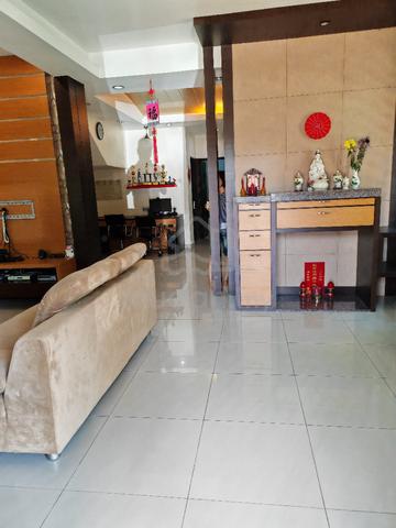 Taman selayang double semi detach house , sungai puyu 1