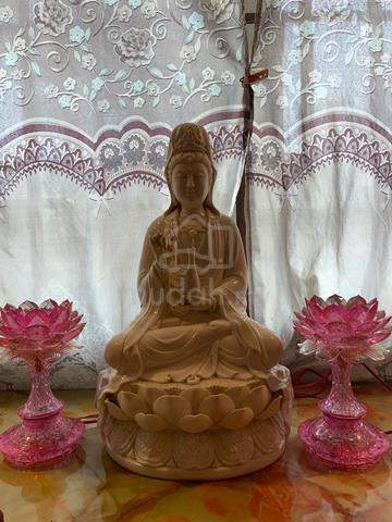 Carousel Image