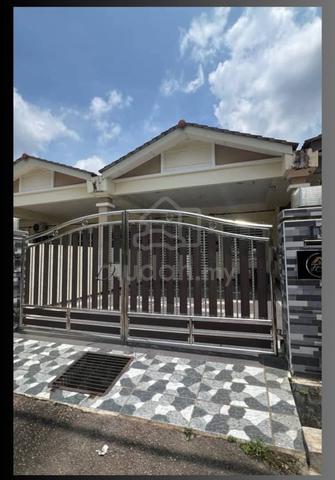 Teres Setingkat Taman Sepakat Maju, Rompin 1
