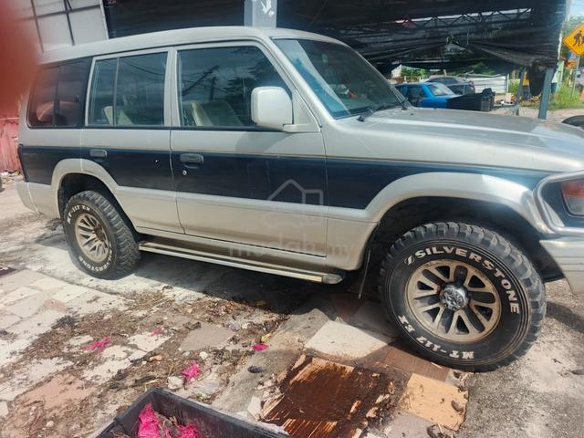 1997 Mitsubishi PAJERO 2.6 (M) - 3