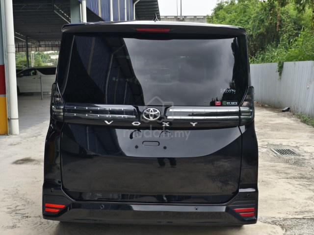 2022 Toyota VOXY 2.0 S-Z (A) - 5