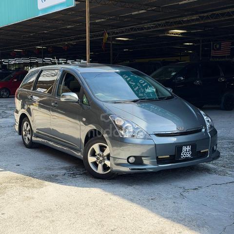 Toyota WISH 1.8 (A)Sunroof⭐1 owner ⭐Full Spec⭐ORI - 4