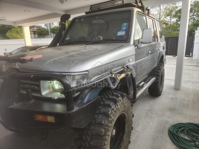 1995 Toyota LANDCRUISER 3.0 II (LJ79RV) (A) - 1
