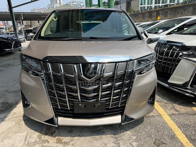 2021 Toyota ALPHARD 2.5 X 8 seater - 2