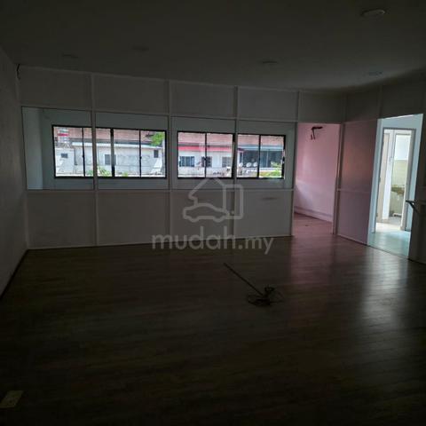 Shop Office 1st Floor @ Jalan Merdeka Labuan 1