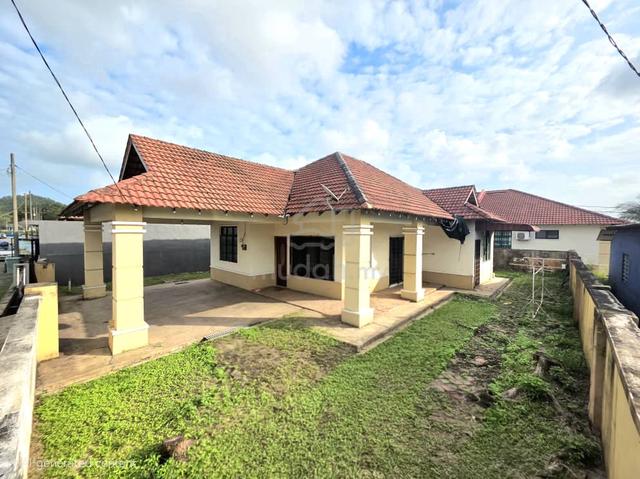 Rumah Banglo taman sri mutiara bukit kuang kemaman 1