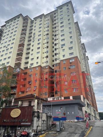 Selesa I-Resort Apartment 1