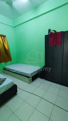 Bilik Sewa di Damansara Damai 1