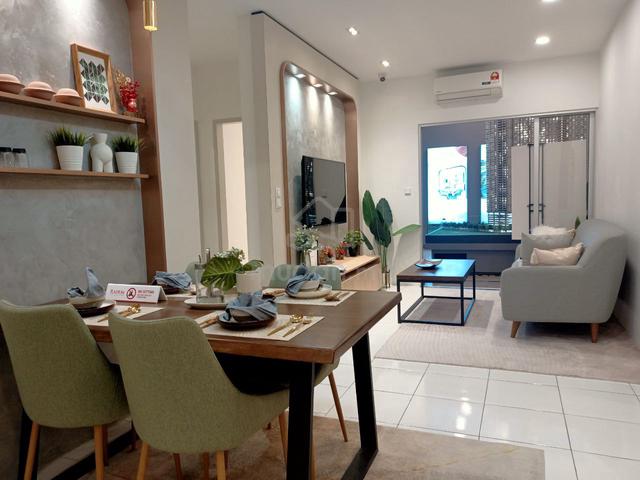 Vista Adesa Residensi Desa Timur 1
