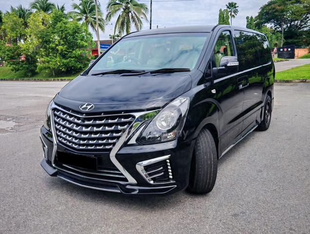 2017 Hyundai GRAND STAREX 2.5 PREMIUM (A) P.DOOR - 2