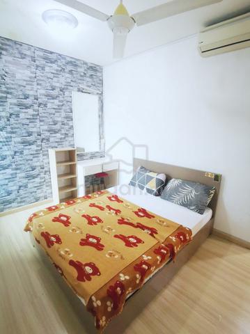 University Prime Condominium 1