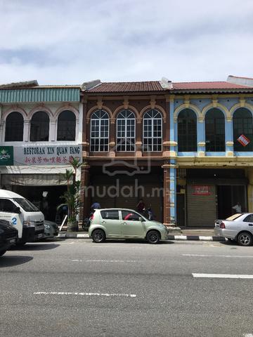 Two story shop lot facing main road Freehold 1