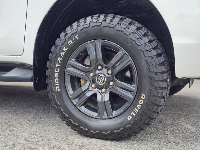 2022 Toyota HILUX 2.4 E (A) - 5