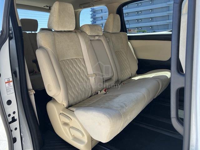 Toyota ALPHARD 2.5 X (A)8 Year Wrty ,Free Service - 4