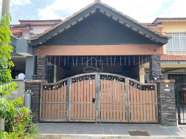 Double Storey Seri Pristana Full Renovated 1