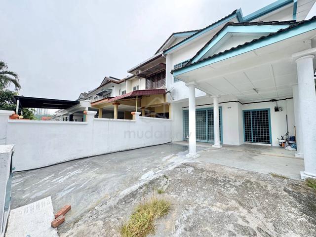 End Lot 2 Storey in Puchong Jaya 1