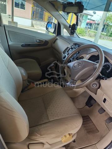 Toyota Innova 2.0 Manual 2006 - 4