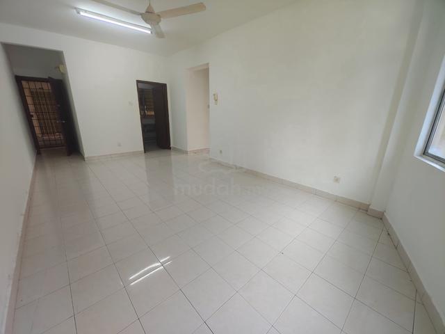 Seri Ixora Apartment 1