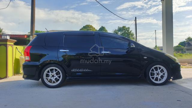 2006 Toyota WISH 1.8 X AERO SPORTS FACELIFT AWD - 5
