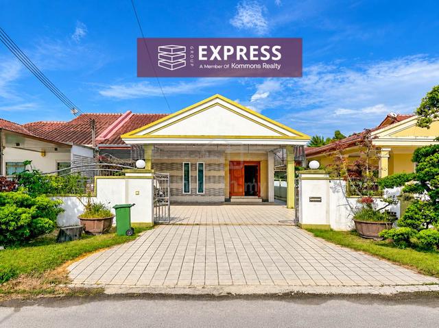 Luak, Freehold Single Storey Semi Detached, Well Maintained 1
