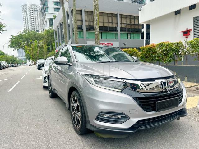 Ori 26k km 2020 Honda HR-V 1.8 V FACELIFT - 1
