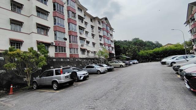 Pangsapuri Fasa B, Taman Puncak Kinrara 1