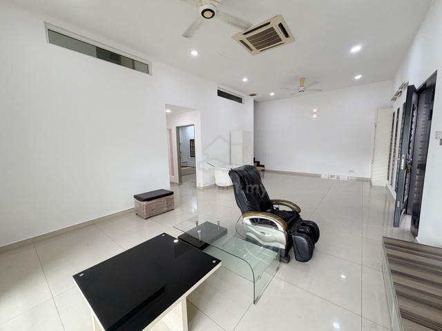 .🟥Corner Lot, SD 11 Sri Damansara, High Ceiling🟥Freehold, Guarded 1