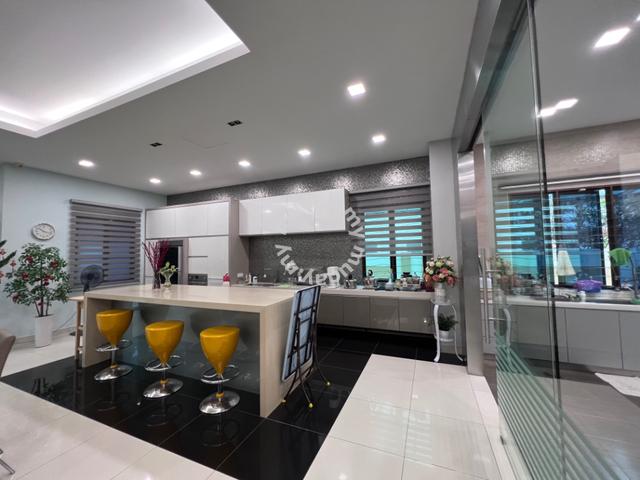 2 Storey Bungalow, Corner Big Land Bungalow, Bandar Sungai Long 1