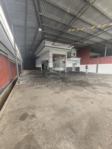 Warehouse @ Batu Kitang 1