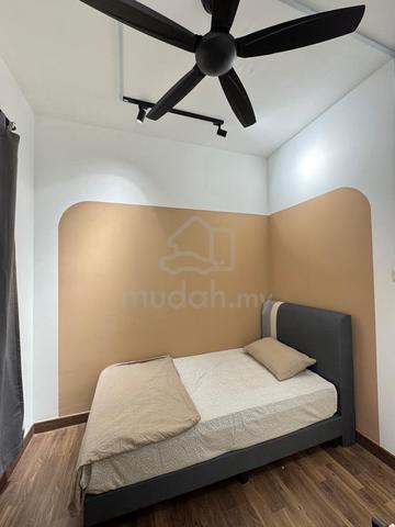 Fully newly renovated single room to rent 1