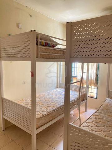 Bilik Untuk Disewa Apartment Pusat Komersial Seksyen 7, Shah Alam 1