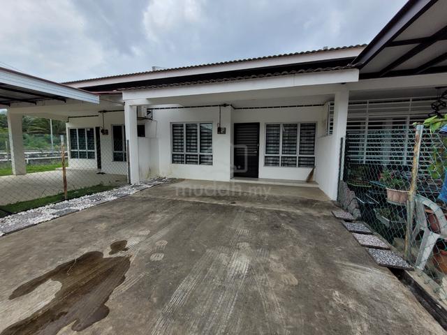 Rumah Sewa Partially Furnished- Gambang 3