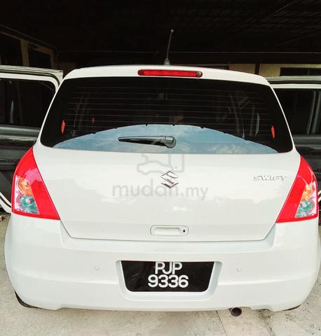 2010 Suzuki SWIFT 1.5 (A) - 2