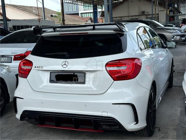 2015 Mercedes Benz A180 1.6 (CBU) (A) - 4