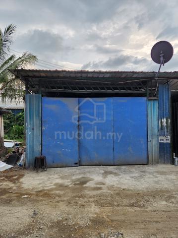 Simple, Mini Warehouse / Workshop (for Grille) at Menggatal Roadside 1