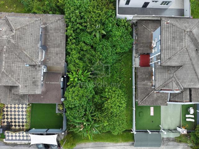 Residential land gated and guarded for sale below market in Desa 6, Co 1