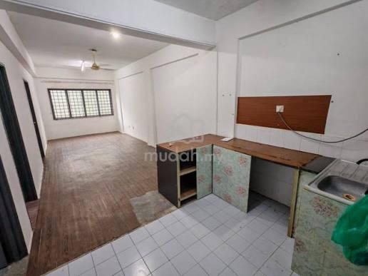 Flat Taman Bukit Segar 1