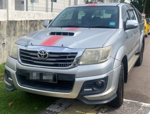 2015 Toyota HILUX 2.5 G TRD SPORTIVO (A) - 1