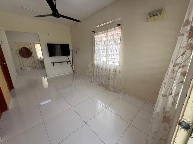 Rumah Untuk Disewa 1