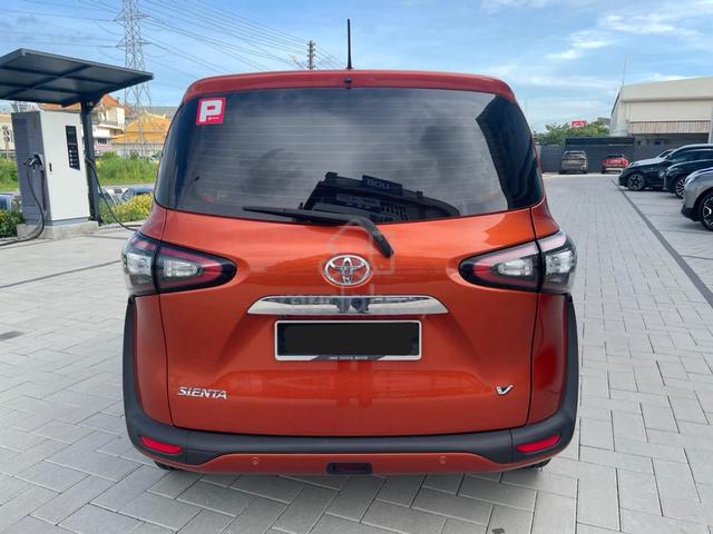 2016 Toyota SIENTA 1.5 V - Approved Preowned Unit - 3