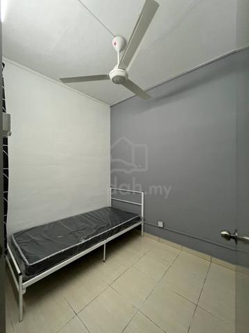 [No Mix Gender] Male Single Room for Rent @ Mentari Court 1