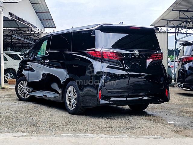 2025 Toyota ALPHARD 2.5 Z - 2