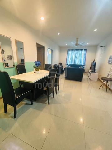 Fully Furnished Apartment | 3R2B | 2 Parking | Lift 1