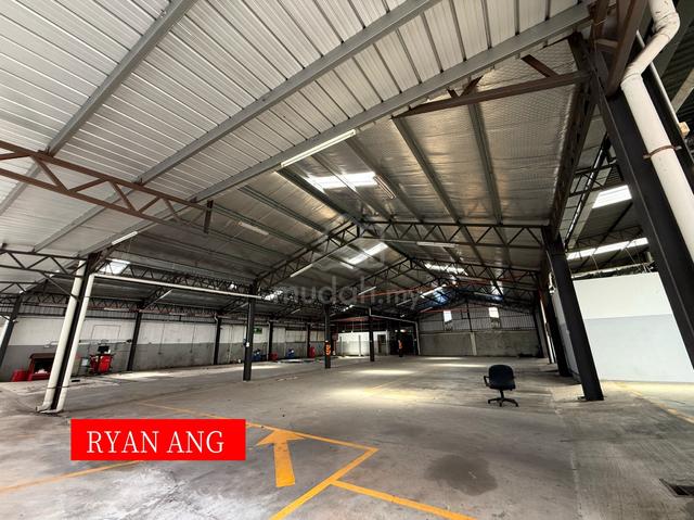 Prime Industrial Warehouse For Rent @ Sungai Pinang 1