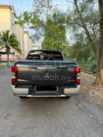 Mitsubishi TRITON VGT PREMIUM 2.4 AUTO 2021 - 4