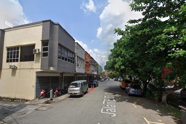 End Lot Shoplot @ Taman Ehsan, Kepong 1