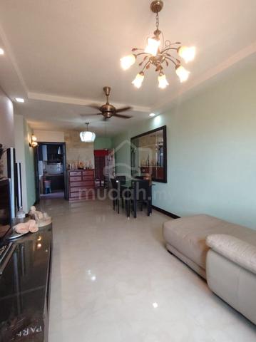 Idaman Senibong Apartment 1