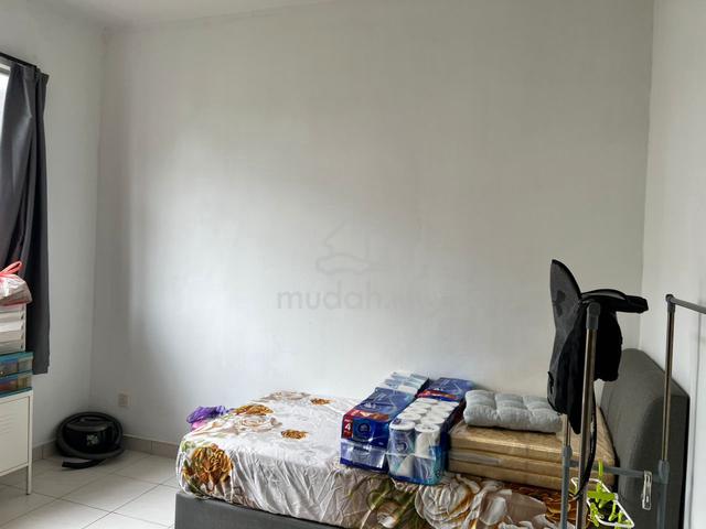 Villa Hijauan Townhouse / 3 Bed 2 House / Renovated unit / G&G 2